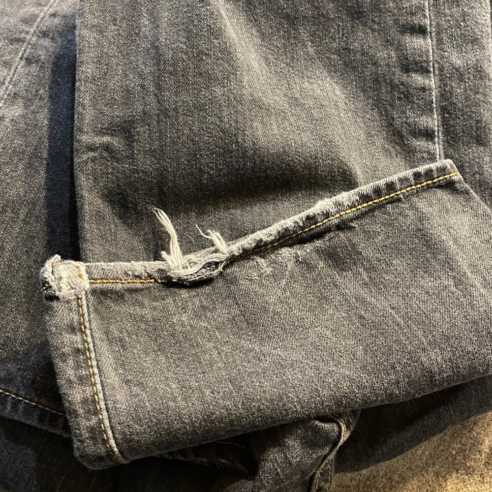 Levis 501 Original Fit Jeans Mens W40 L30 Dark Charcoal Black Denim Button Fly - Picture 8 of 10